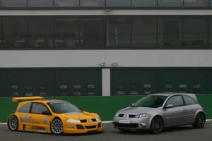 Renault lanza una serie limitada numerada de Mégane Renault Sport que, con la denominación Trophy está dirigida a los amantes de la conducción deportiva en estado puro