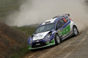 S-WRC: Rally Nueva Zelanda, Pons segundo mantiene el liderato