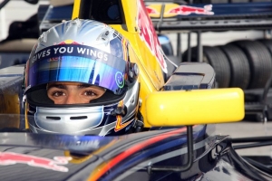 Fórmula Renault: Sainz defenderá su liderato en la NEC
