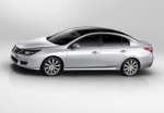 Salón de Moscú: Renault desvela el Latitude