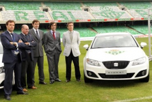 Seat presenta su vinculación con el Real Betis Balompié