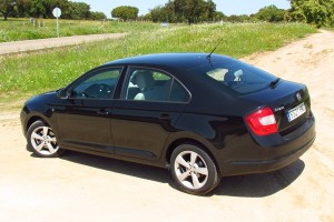 Skoda Rapid 1.6 TDi CR 105, una berlina compacta pero amplia y accesible