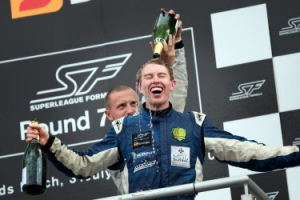 Superleague Formula: Domingo agridulce en Brands Hatch para los españoles