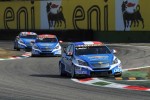 Chevrolet se estrena en el Mundial de Turismos con un doblete