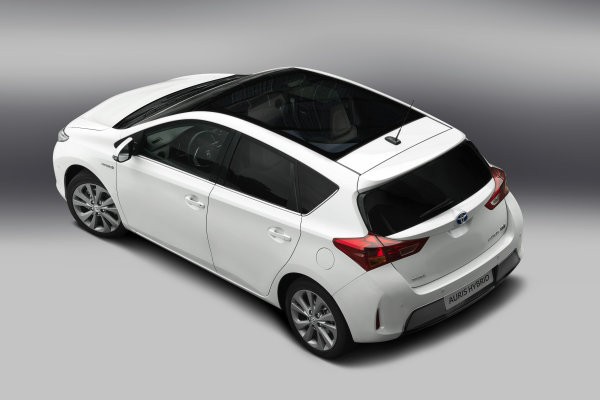 El nuevo Toyota Auris, más bajo y con mas calidad de materiales