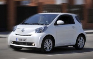 Toyota iQ