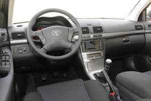 Tres nuevos acabados para el Toyota Avensis