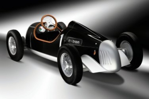 Un Auto Union e-tron a escala protagonista en la Feria del Juguete de Nuremberg 