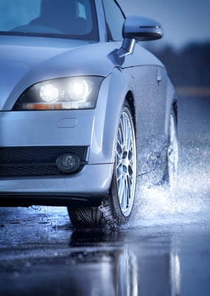 Uniroyal combate el riesgo de aquaplaning con el nuevo RainSport 2