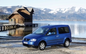 Volkswagen exhibe el Caddy 4 Motion y el Multivan largo en el Salón de Ginebra
