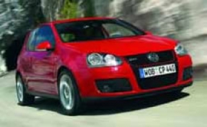 Volkswagen Golf con motor turbo FSI de 200 CV