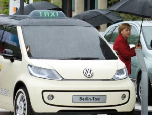 Volkswagen presenta el Berlin Taxi con emisiones cero