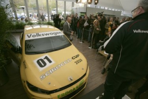 Volkswagen presenta la Scirocco Cup 2010 con gas natural como combustible