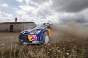WRC: Kimi Raikkonen se estrena en asfalto para preparar el resto de Mundial